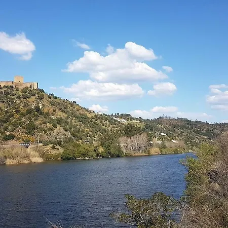 Проживание в семье Casa Do Cerrado