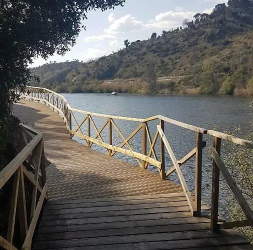 Проживание в семье Casa Do Cerrado Casal da Igreja